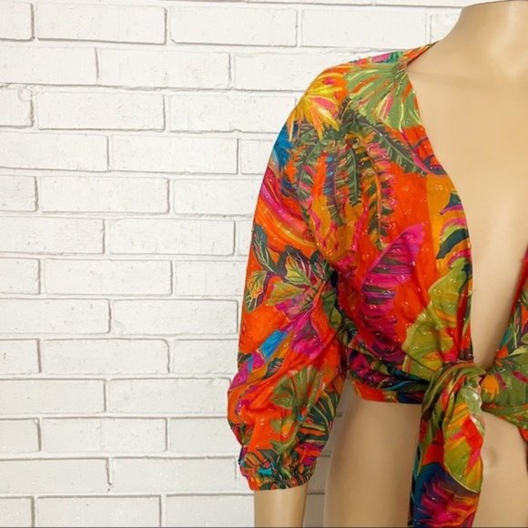 Farm Rio Women’s Red Urban Jungle V Neck Top - Size Small - Picture 8 of 13